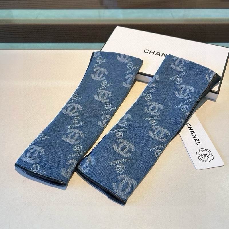 Chanel Gloves M L 091037